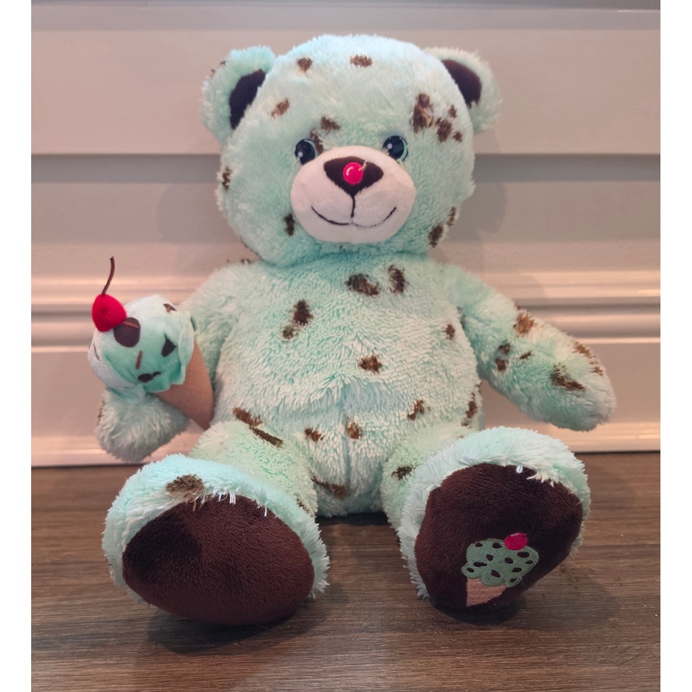 Build-A-Bear Workshop Mint Chocolate Chip Ice Cream Bear Plush Baskin Robbins